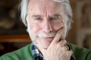 Paolo Crepet: «Accusare i social è un alibi per i genitori»