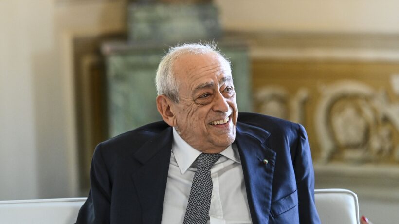 Poste diventa socio in Mediobanca e abbassa il quorum di maggioranza