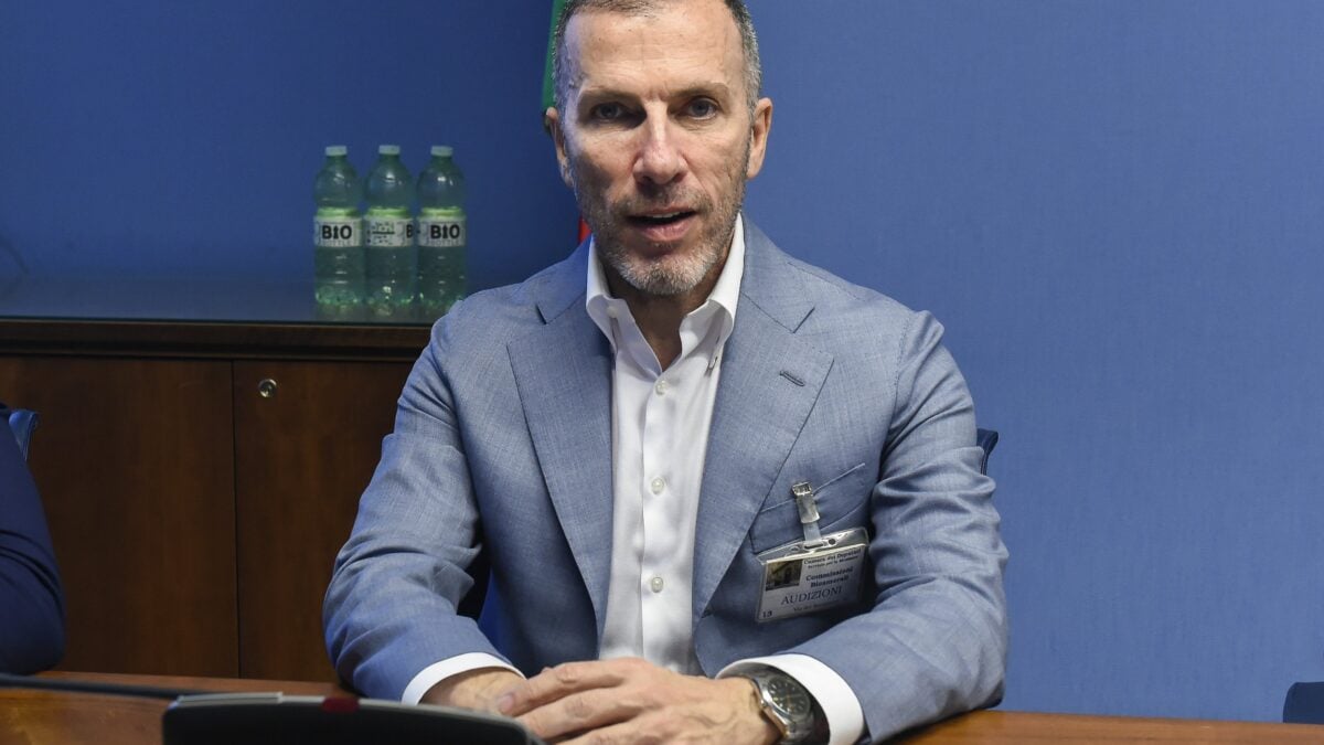 TimValue propone di non scorporare, arriva l’offerta alternativa a Kkr
