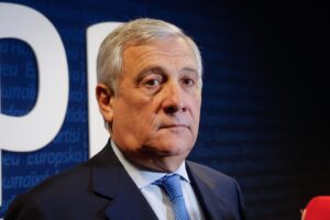 La legge di bilancio oggi in Senato. Mezza Fi tenta le ultime modifiche