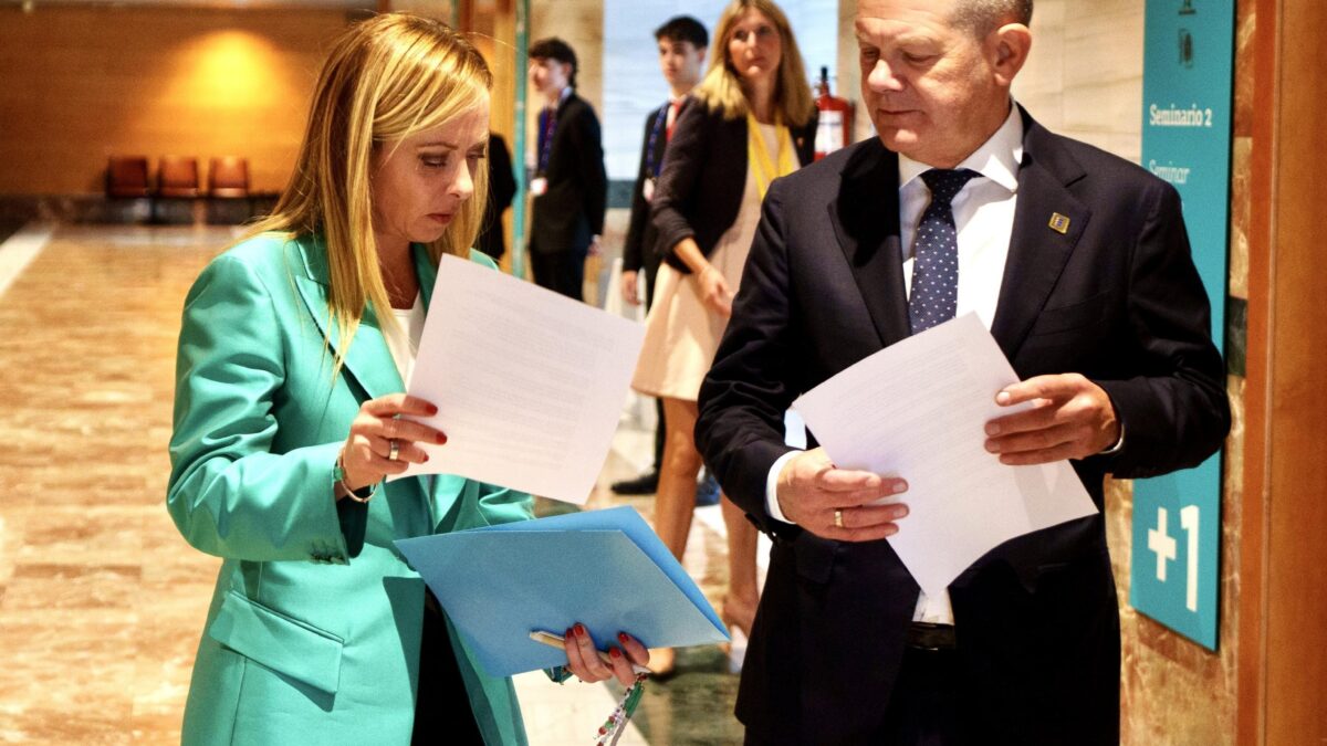 Commissione europea spaccata su Tunisi. Ma sulle Ong l’Italia ricuce con Berlino