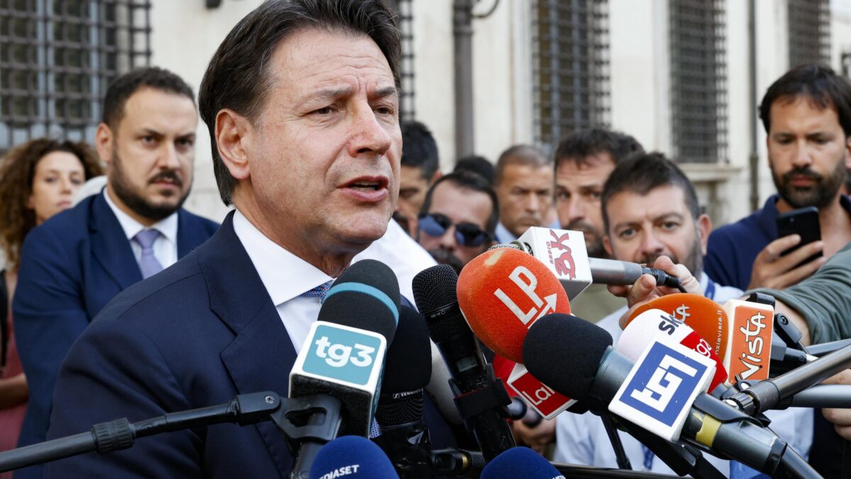 Pd e M5s sparano a salve sulla sanità. Niente tagli e fondi per liste d’attesa