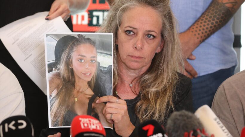La mamma di Maya prega il mondo: «Riportate a casa la mia bambina»