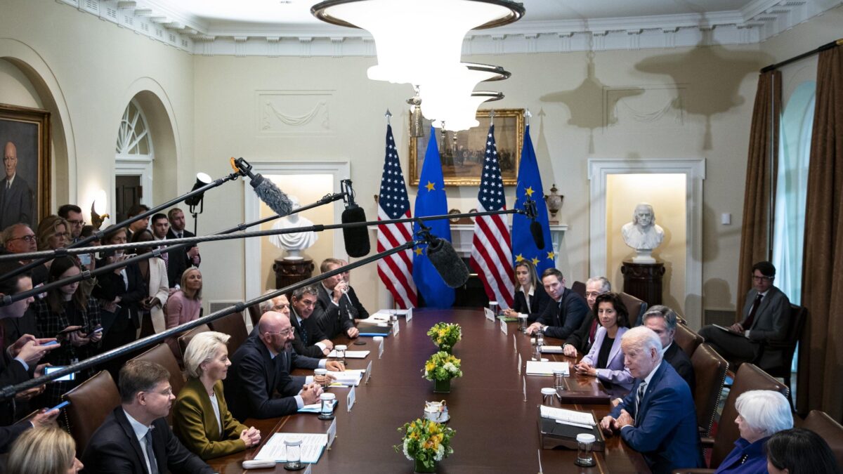 Serve una nuova classe politica Ue o con Washington si rischia lo stallo