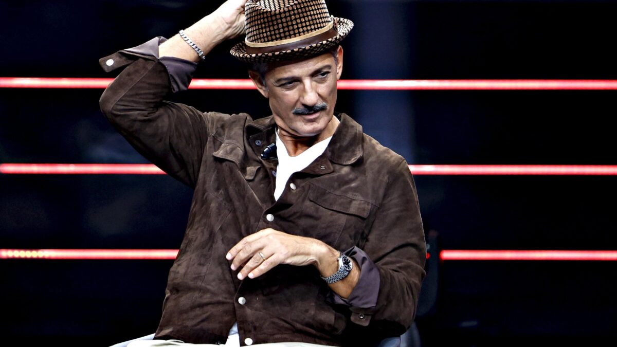 La Rai per risollevare gli ascolti si aggrappa al «bomber» Fiorello