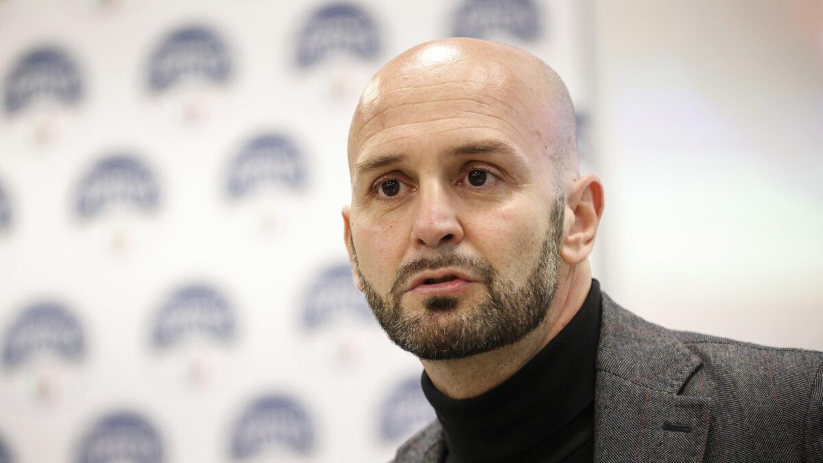 Nicola Procaccini: «Sì, schiereremo le navi militari contro i clandestini»