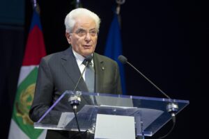 Il centrodestra: «Via la Apostolico». Invocato l’intervento di Mattarella