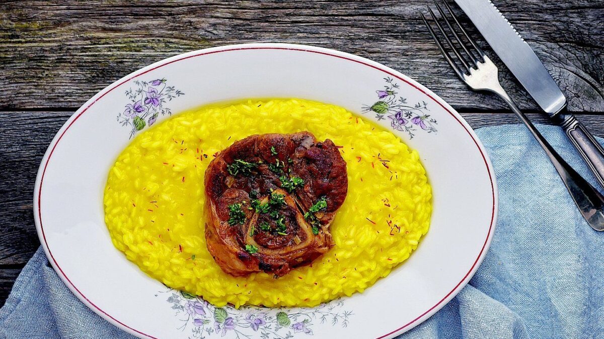Il giallo di Milano è il risotto con l’ossobuco