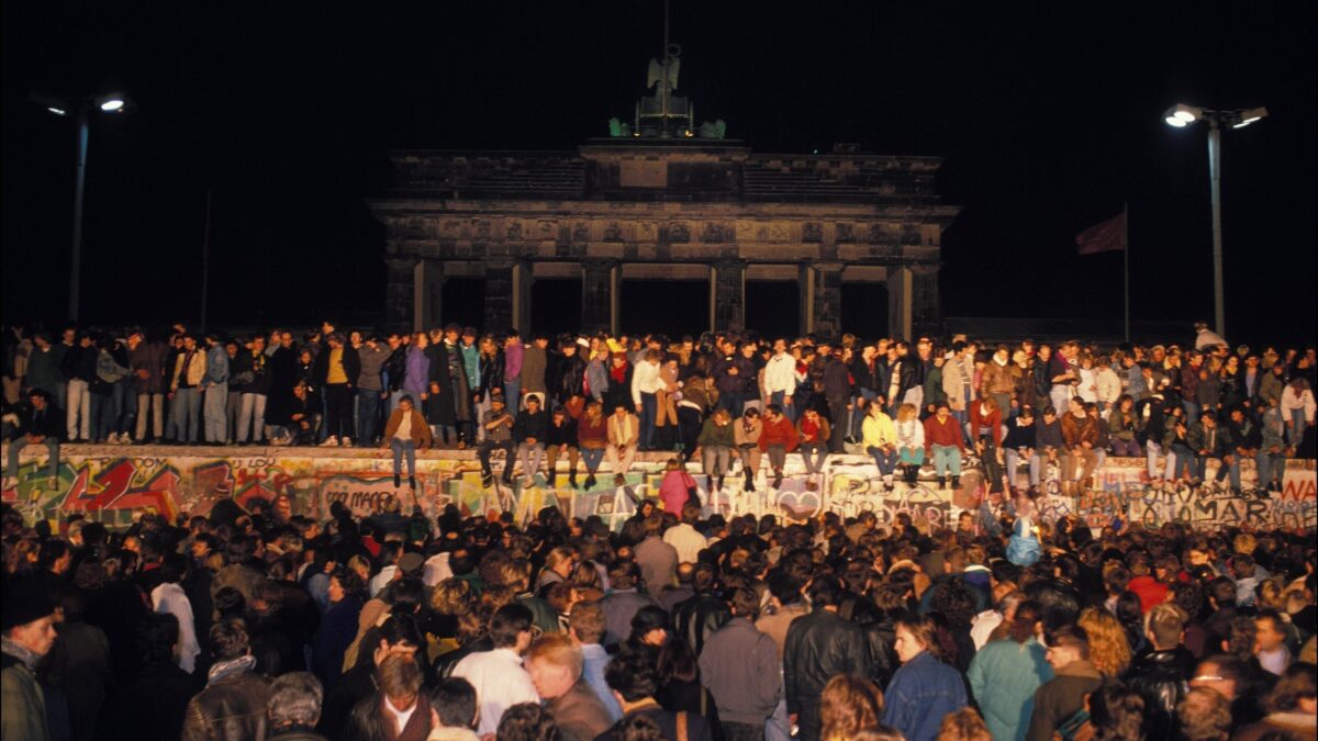 La caduta del muro di Berlino e quel nome che imbarazza la sinistra