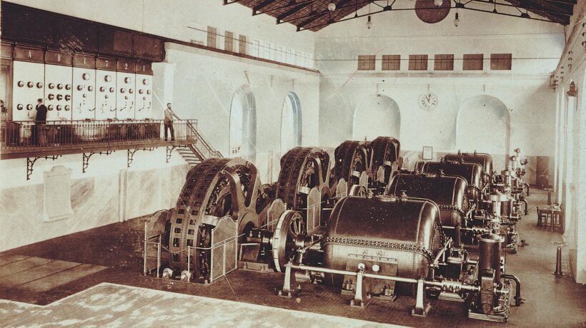 La sala macchine della centrale Edison Bertini, la prima in Italia (Getty Images)