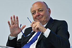 Mercato libero, per fare le aste soltanto sei mesi