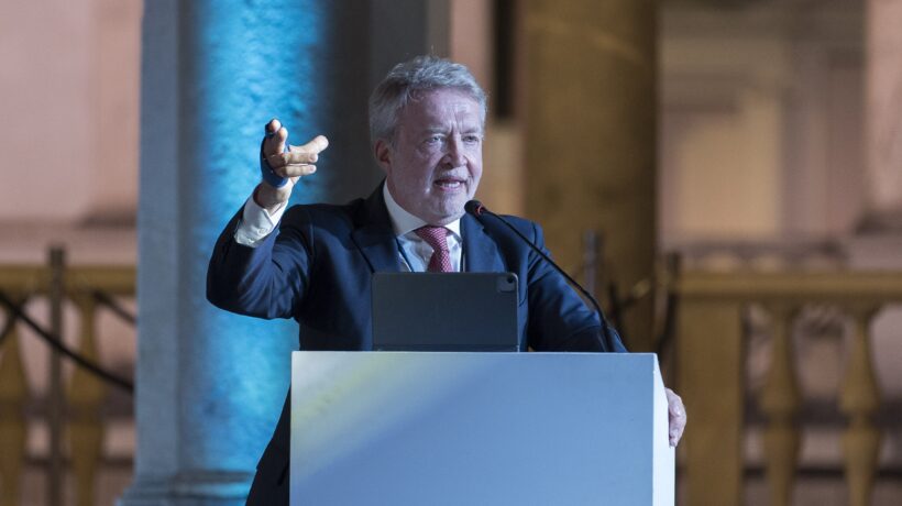 «O paghi o mi lasci tutti i tuoi dati». Così Meta rischia di chiudere in Ue