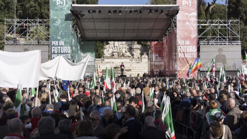 La Schlein si sfoga contro la Meloni ma è costretta a corteggiare Conte
