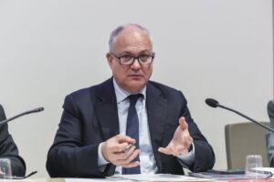 Gualtieri sbianchetta le prove dell’assalto alla sede di Pro vita