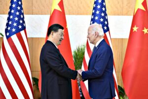 Biden chiede a Xi di tirarlo fuori dai guai