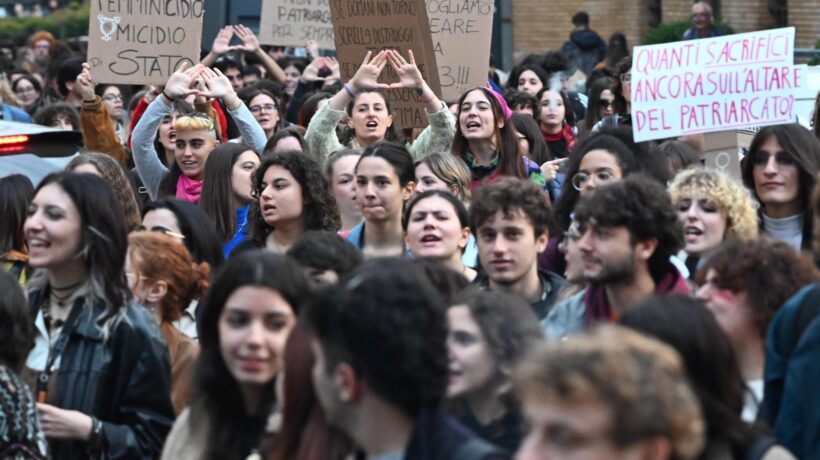 Vogliono una società malata immaginaria
