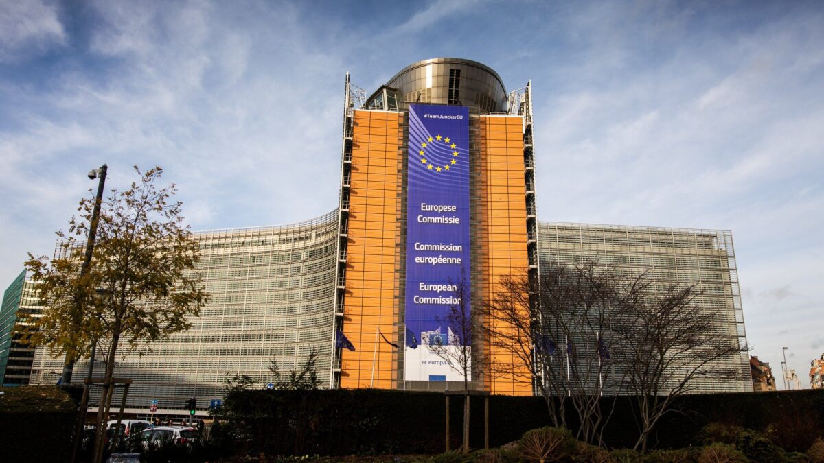 Bruxelles approva le modifiche al Pnrr. Esulta la Meloni: «Altri 21 miliardi»