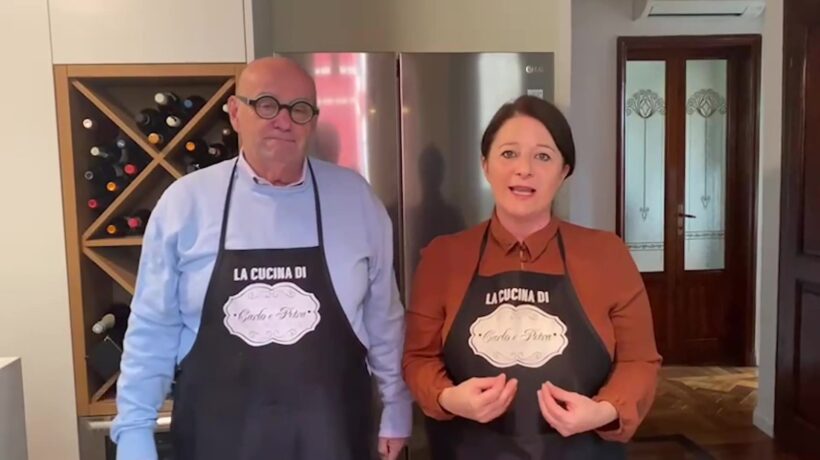 Le pillole di galateo di Petra e Carlo: cinque cose da non fare al ristorante