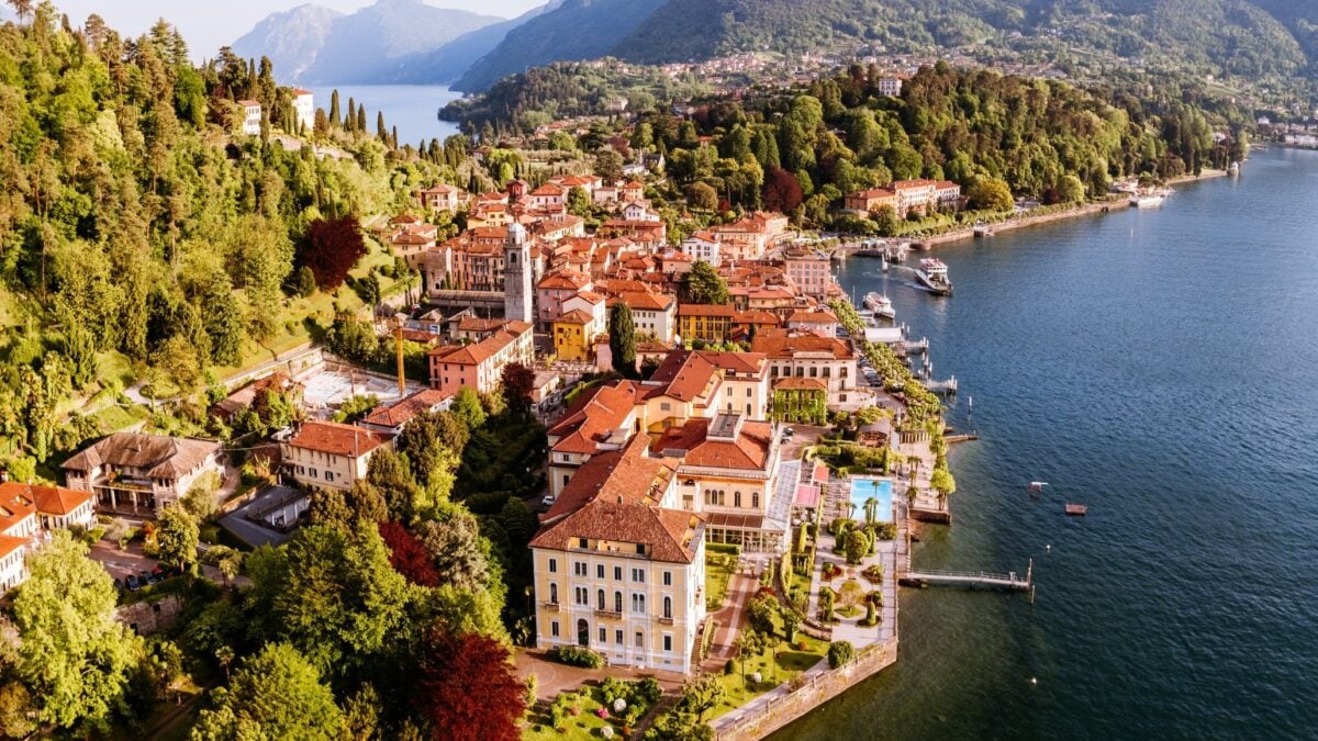 Sci a Bellagio, le bufale dei pappagalli italiani