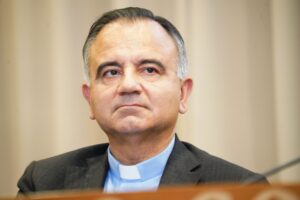 Il vescovo rivendica sull’«Unità» i versamenti alla banda Casarini