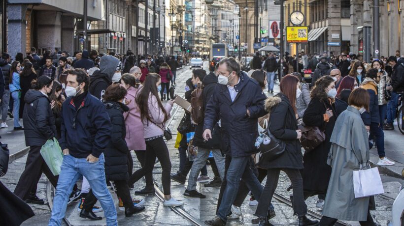 Fine pandemia mai: tornano le mascherine