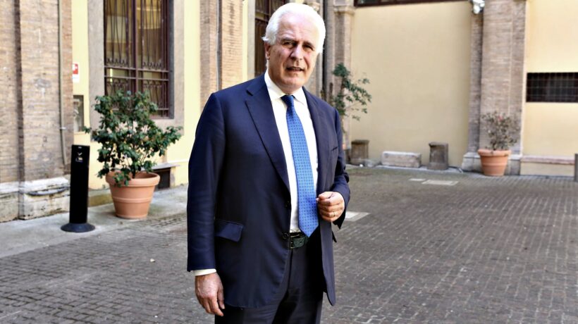 Primarie negate, Renzi si vendica su Giani