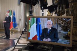 Guerre, violenza e Ia. Mattarella esorcizza i mali del 2023