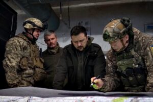 Zelensky messo all’angolo dal sindaco di Kiev: «Pagherà i suoi fallimenti»