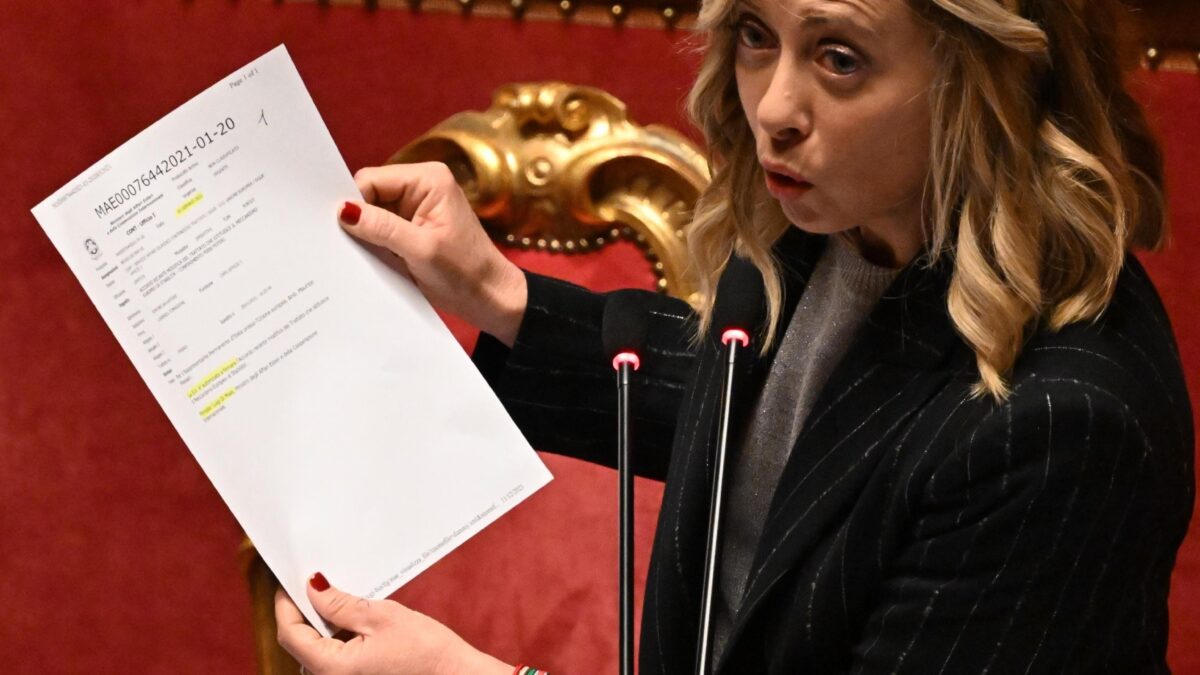 Meloni pronta al veto sul Patto di stabilità. In Aula il fax sul Mes che ci ha incastrati