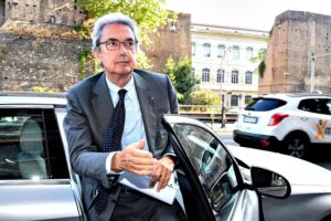 Berlino si finanzia l’acciaio di Stato. Qui per salvare l’Ilva mancano 5 miliardi