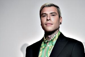 E appena pochi giorni fa Fedez attaccava le raccolte del Codacons