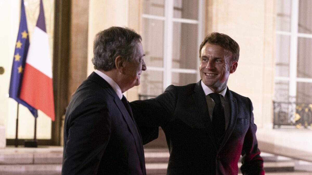 Parigi gode della lite montata Meloni-Draghi