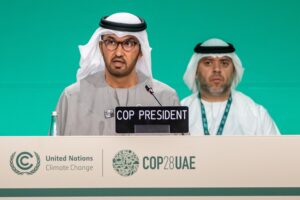 Macché addio ai combustibili fossili: la Cop28 benedice gas e nucleare