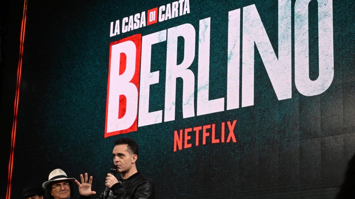 Netflix riavvolge «La casa di carta». «Berlino» consacra il pupillo dei fan