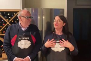 Le pillole di galateo di Petra e Carlo: il dress code per gli uomini