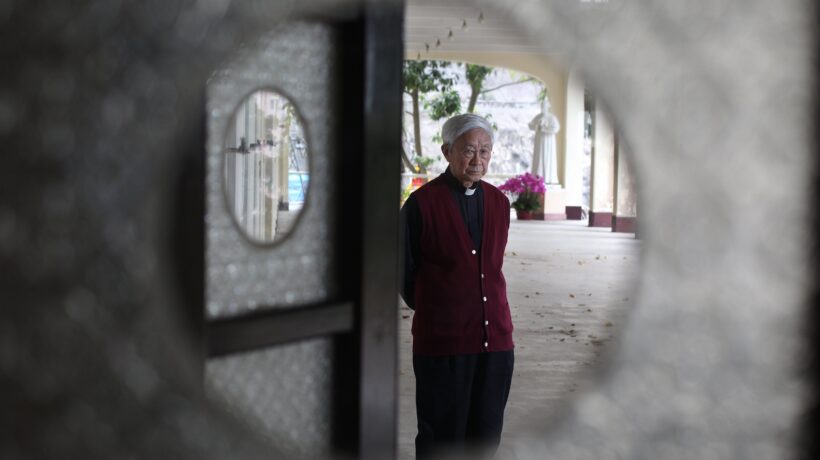 Sberla a Fernández dal cardinale Zen. «Eretico, si dimetta»
