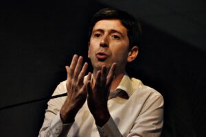 Vittime del vaccino in piazza: «Speranza non va archiviato»