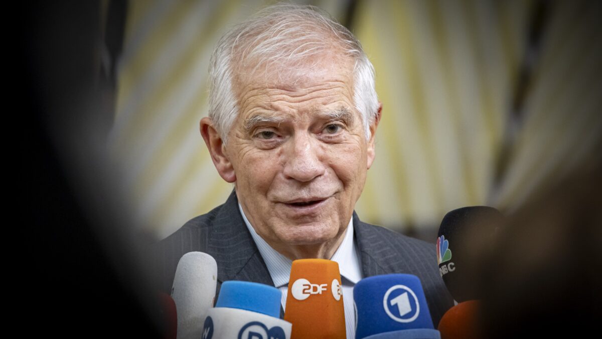 Sono già in allarme per le Europee. Borrell: «Rischiamo più degli Usa»