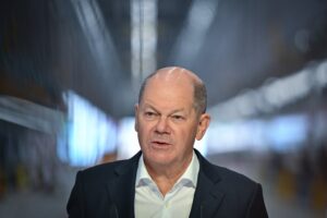 La Germania è finita sotto il trattore