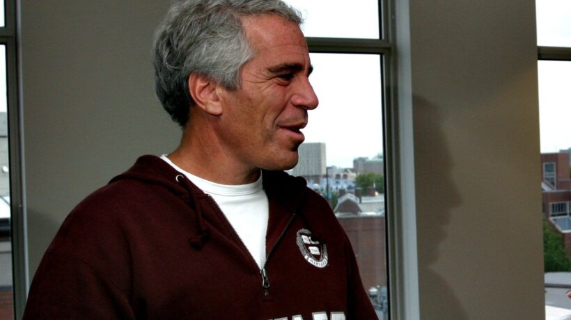 Le prede dell’orco Epstein reclutate in classe