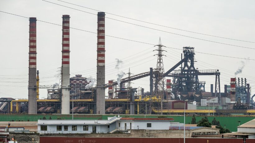 I commissari Ilva bussano a Mittal per evitare lo stop degli altoforni