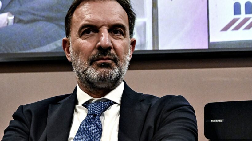 «Mittal considera l’Ilva un concorrente da affossare. Contatti con gruppi italiani»