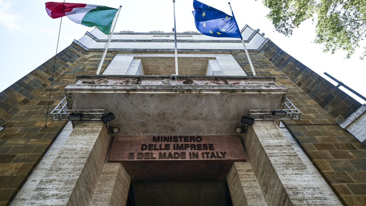 Società consortili contro la crisi delle imprese. La proposta di Valore Impresa