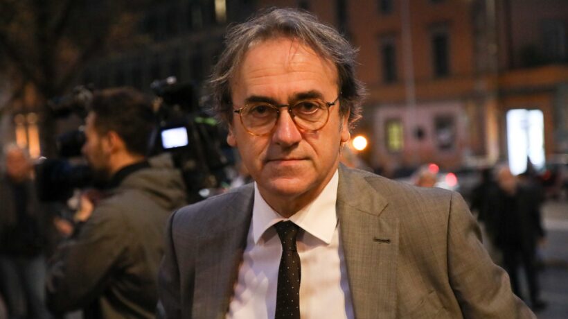 La sinistra la spara grossa: stop alle armi