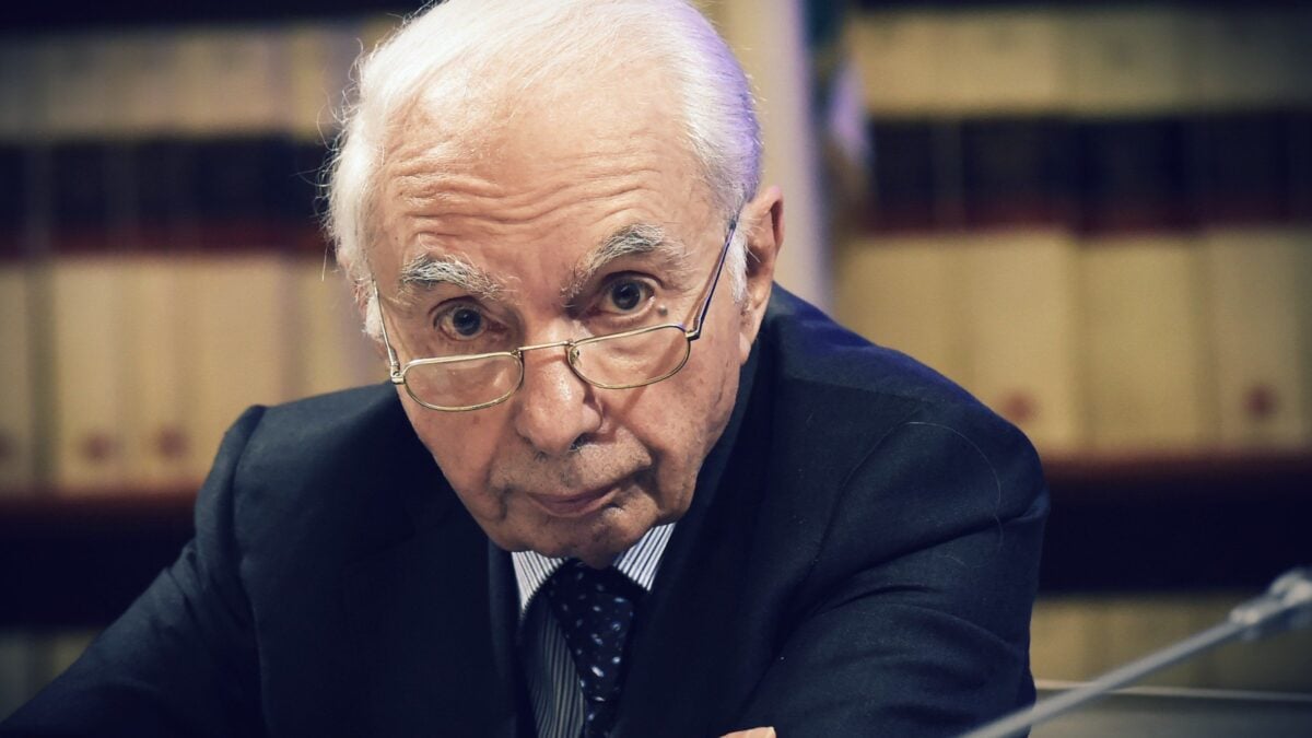 Se osi criticare Amato sei un fascista