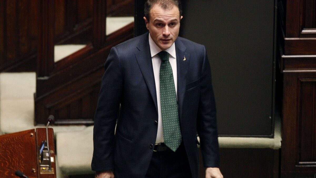 «Per far cadere il governo nel 2011 Napolitano sparlava di Silvio in Ue»