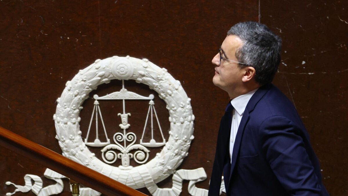 «Dal ministro Darmanin dritte al Psg per eludere tasse fino a 224 milioni»