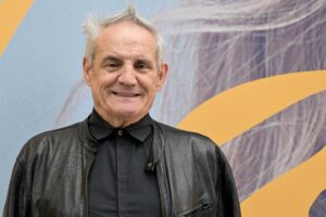 «Quella macchina là… non è elettrica»