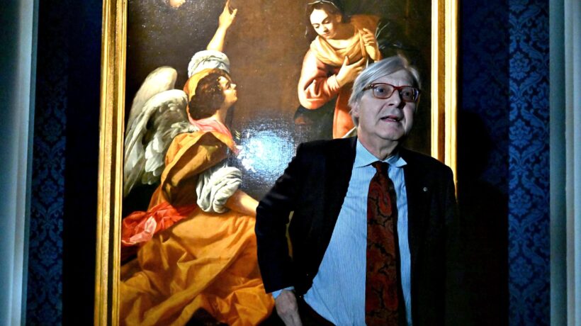 Quadro rubato, Sgarbi si difende (e non ha intenzione di dimettersi)