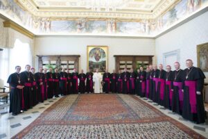Pure la chiesa francese si dissocia e fa crollare i distinguo del «Tucho»